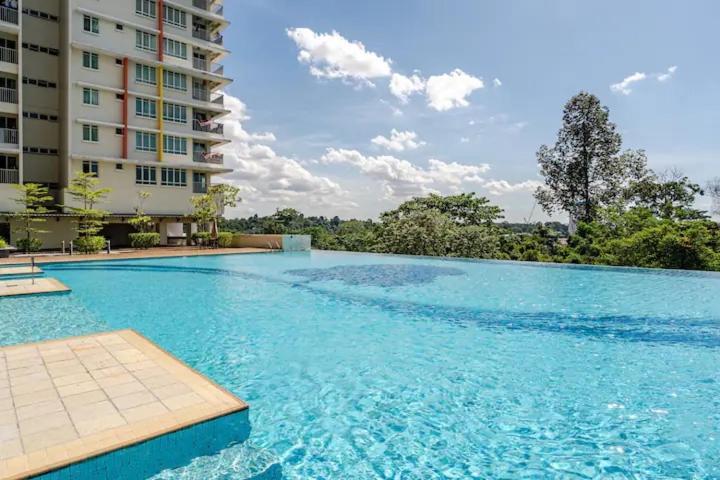 Suasana Residensi Damai Apartment Petaling Jaya Exterior photo